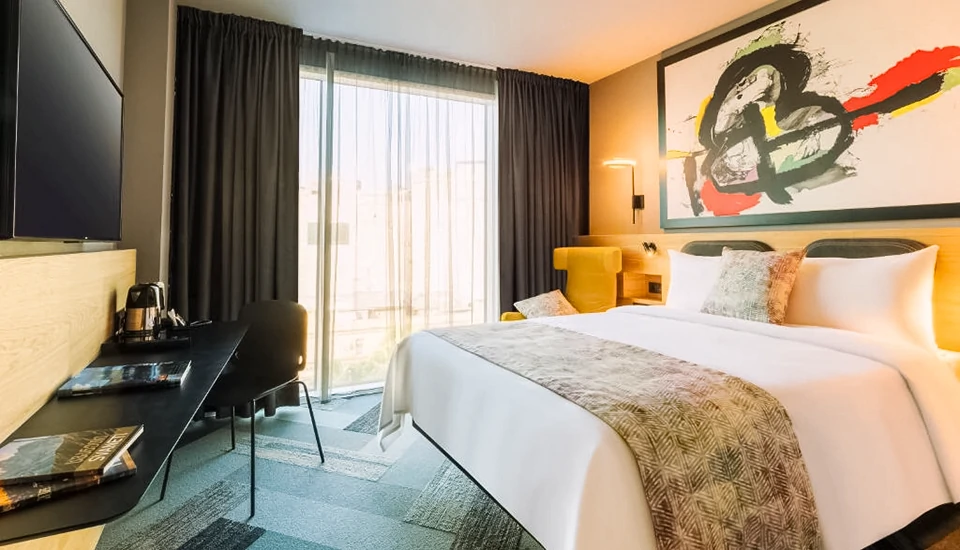 هتل رادیوس تفلیس